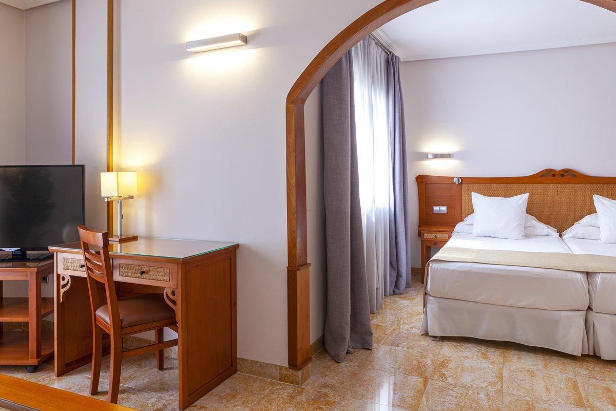 Hotel La Laguna Spa & Golf Ciudad Quesada Dış mekan fotoğraf